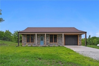 26696 235th St, McLouth, KS 66054
