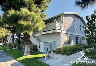 1200 S Sharon Cir, Anaheim, CA 92804