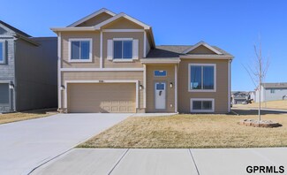 7740 N 87th St, Omaha, NE 68122