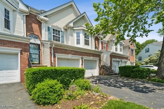 315 Winthrop Dr Unit 82, Nutley, NJ 07110