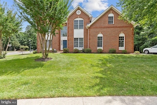 5045 Worthington Woods Way, Centreville, VA 20120