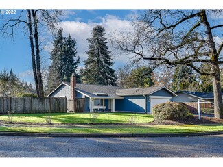 1715 Russet Dr, Eugene, OR 97401