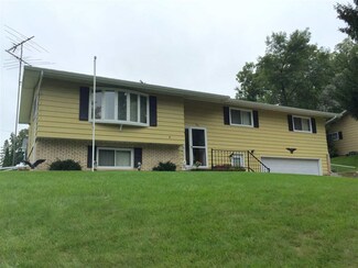 601 8th Ave, New Glarus, WI 53574