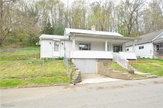 187 Saint John St, Nelsonville, OH 45764