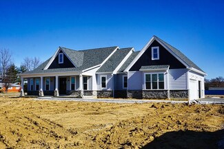 8684 Schlottman Rd, Maineville, OH 45039