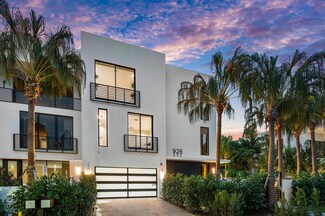 926 Kenmont Ln, Delray Beach, FL 33483