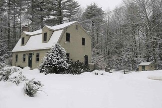 25 Moody Ln, Tamworth, NH 03886
