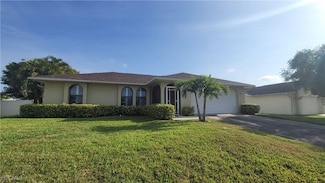 1929 NE 2nd Terrace Unit 17, Cape Coral, FL 33909