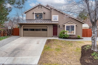 3023 NE Lansing Ct, Bend, OR 97701