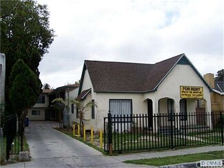 3274 Palm Ave, Lynwood, CA 90262