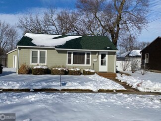 1115 Washington Ave E, Albia, IA 52531