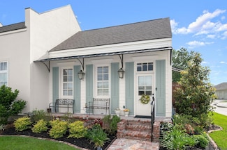 13207 Magnolia Square Dr, Baton Rouge, LA 70818