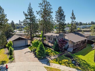 1063 SW Crosscut Ct, Bend, OR 97702