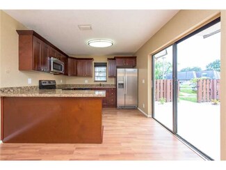 2579 NW 99th Ave Unit 1, Coral Springs, FL 33065