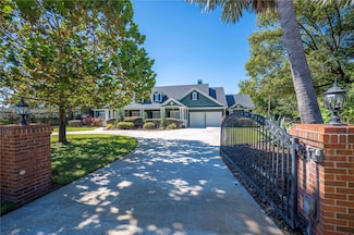 1909 New Jersey Rd, Lakeland, FL 33803