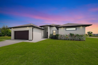 418 NE 31st Terrace, Cape Coral, FL 33909