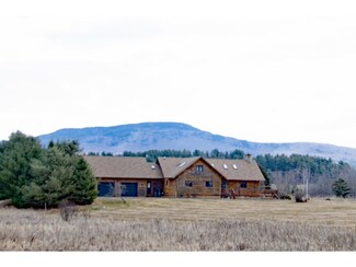 500 Lawrence Rd, Morristown, VT 05661