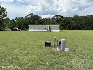 5285 NW 219th St, Lawtey, FL 32058