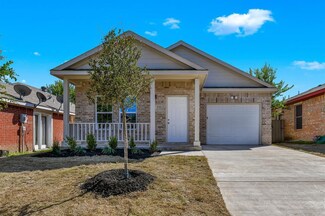3130 Harmon St, Dallas, TX 75215