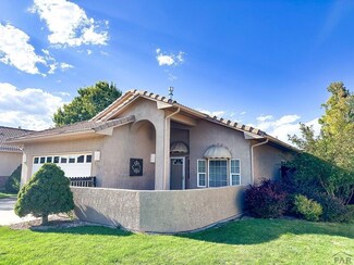 4727 Applecrest Dr, Pueblo, CO 81005