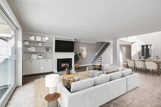 1018 Lido Ln, Foster City, CA 94404