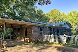 196 Lankford Arnold Rd, Camden, TN 38320