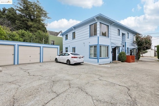 3218 Hyde St, Oakland, CA 94601