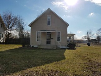 315 E Walnut St, Argos, IN 46501