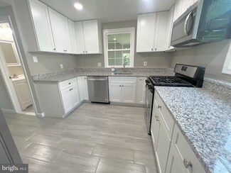 336 Winslow Rd, Oxon Hill, MD 20745