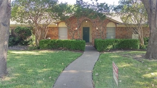 1215 Melrose Dr, Richardson, TX 75080