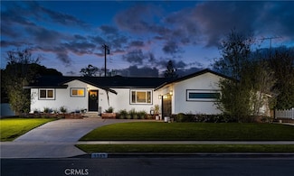 1581 Rainbow Dr, Santa Ana, CA 92705