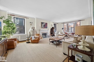 171 W 57th St Unit 11C, New York, NY 10019