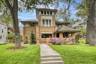 515 Fair Oaks Ave, Oak Park, IL 60302