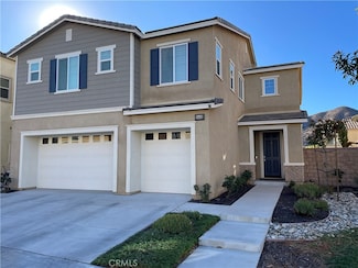 24445 Paxton Ln, Lake Elsinore, CA 92532