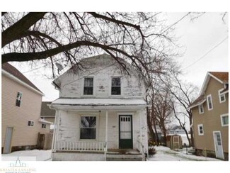 222 N Holmes St, Lansing, MI 48912