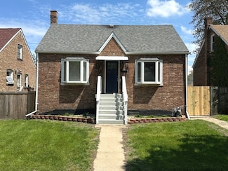 18025 Oakwood Ave, Lansing, IL 60438