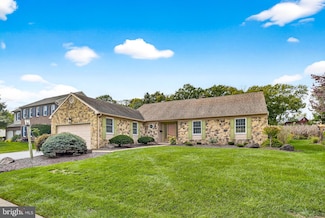 113 Bent Tree Dr, Lancaster, PA 17603