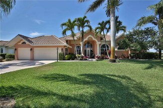 9837 Alhambra Ln, Bonita Springs, FL 34135