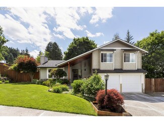 618 SW 7th St, Gresham, OR 97080