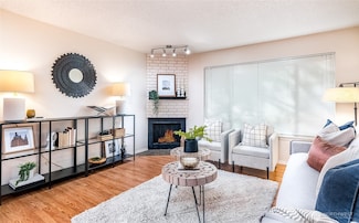 1740 NE 86th St Unit 106, Seattle, WA 98115
