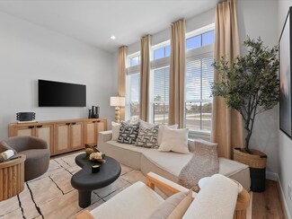 9221 Washington Heights, Houston, TX 77063