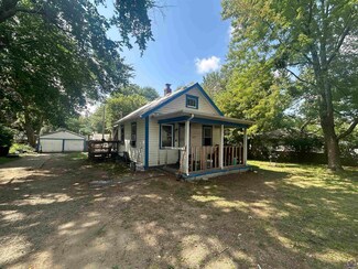 2623 SE Minnesota Ave, Topeka, KS 66605