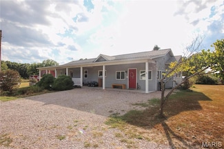 7844 Seminary Rd, Sullivan, MO 63080