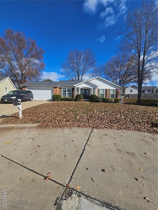 212 Whitehirst Manor Ct, Saint Charles, MO 63304