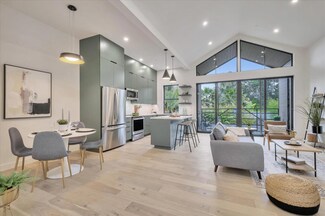 125 Darlington Ln, Soquel, CA 95073