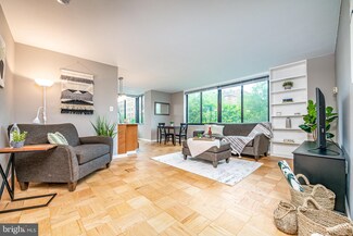 2030 F St NW Unit 303, Washington, DC 20006