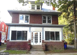 1944 Chestnut St, Harrisburg, PA 17104