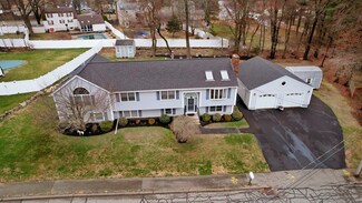6 Gioioso Dr, Holbrook, MA 02343