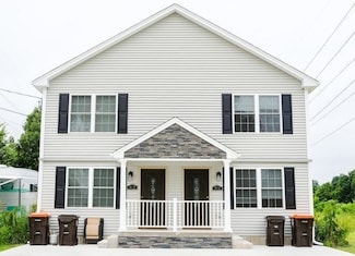 82 Rowley St Unit 82, Agawam, MA 01001