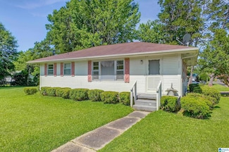 203 Parrish Ave, Clanton, AL 35045